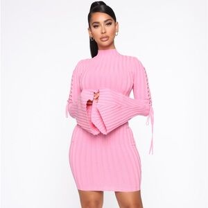 Pink long sleeve mini knitted dress